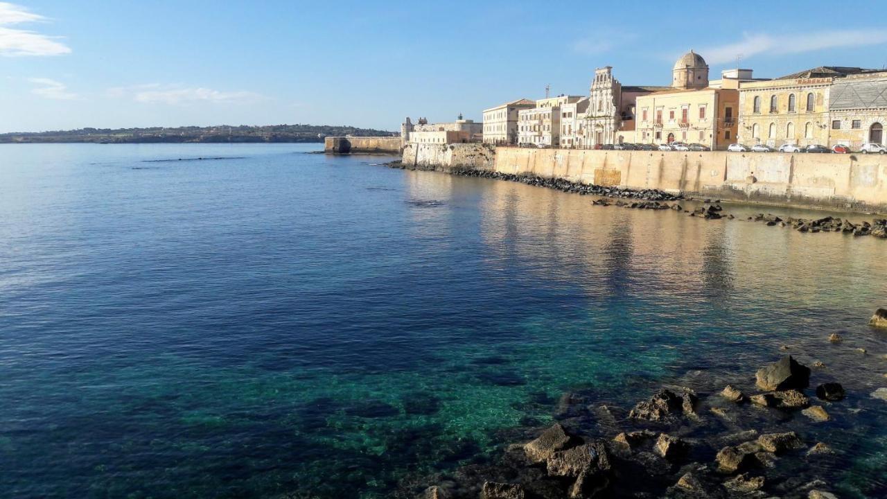 Incantevole Appartamento In Palazzo Storico Ortigia シラクーサ エクステリア 写真