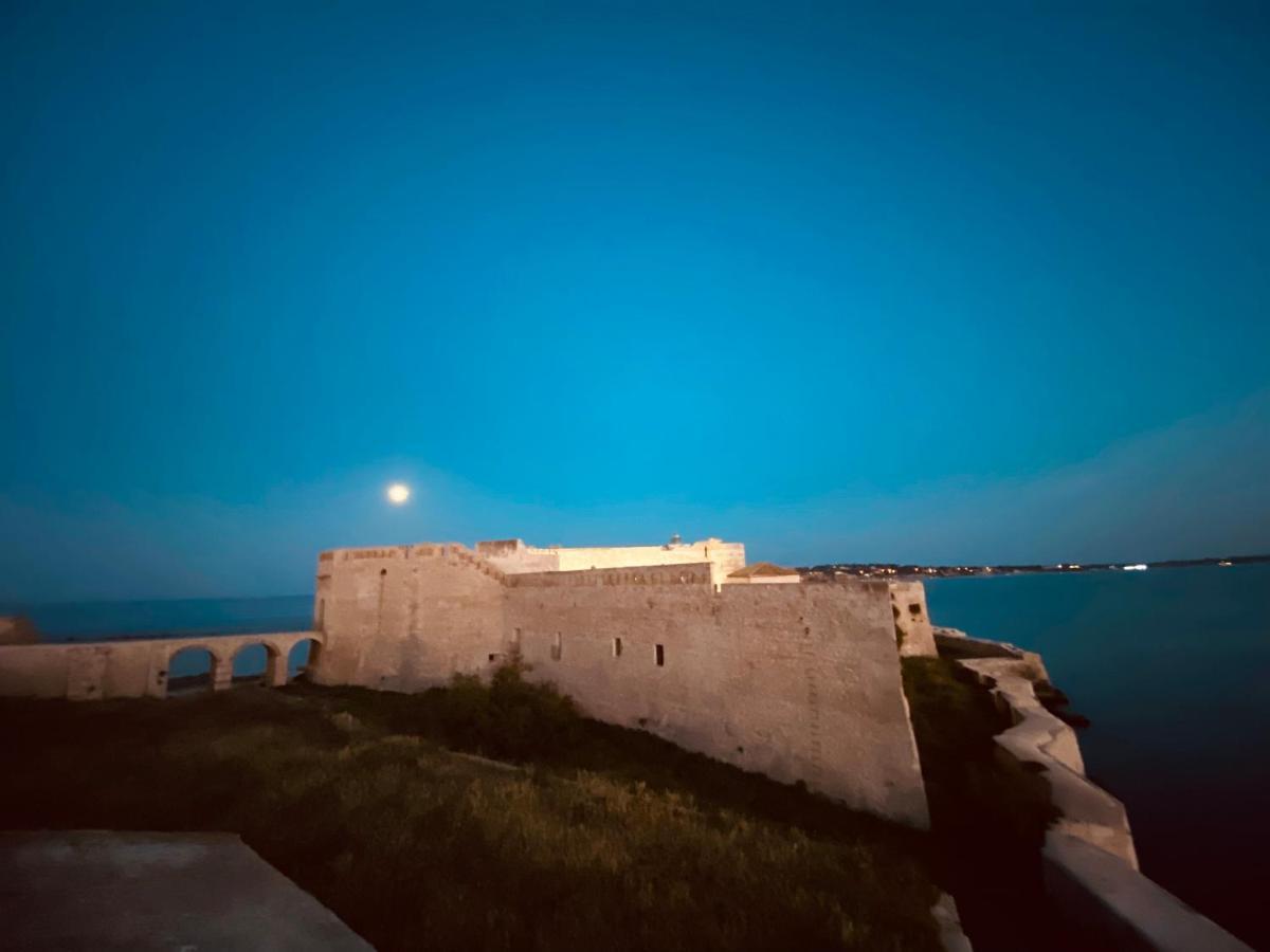 Incantevole Appartamento In Palazzo Storico Ortigia シラクーサ エクステリア 写真