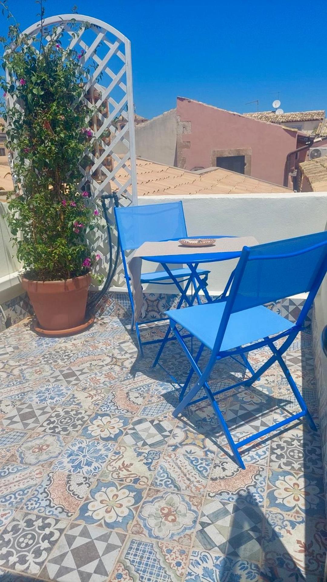 Incantevole Appartamento In Palazzo Storico Ortigia シラクーサ エクステリア 写真